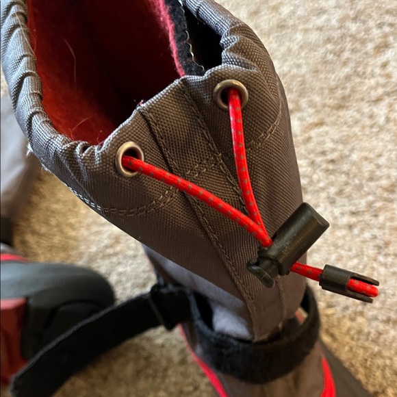 Kamik Black and Red Snow Boots - Picture 7 of 10